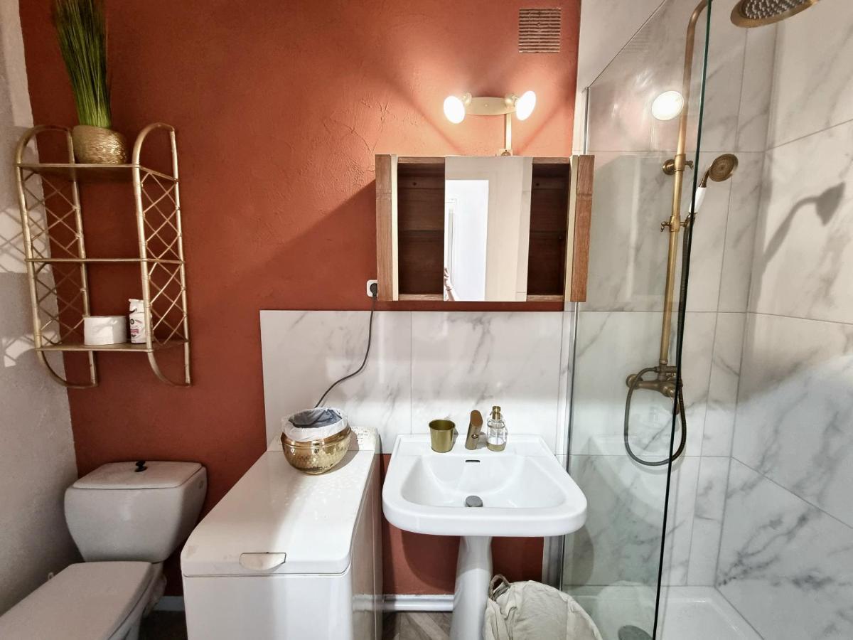 Studio Avec Superbe Vue 5Min A Pied Des Thermes Bagnoles de l'Orne Normandie Eksteriør bilde