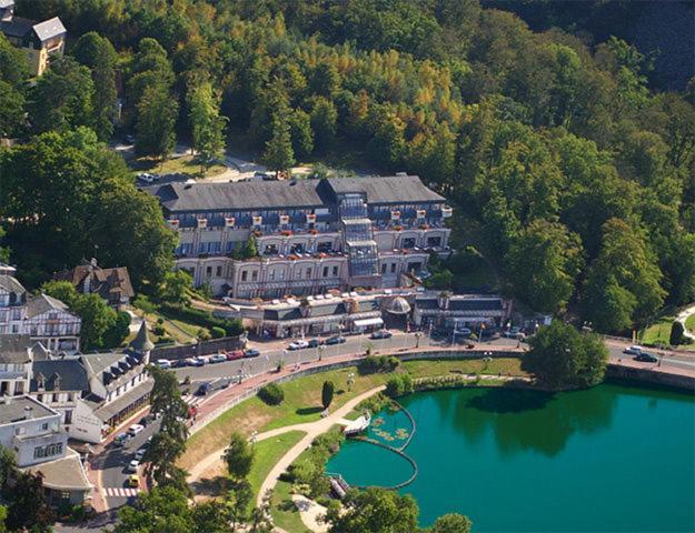 Studio Avec Superbe Vue 5Min A Pied Des Thermes Bagnoles de l'Orne Normandie Eksteriør bilde